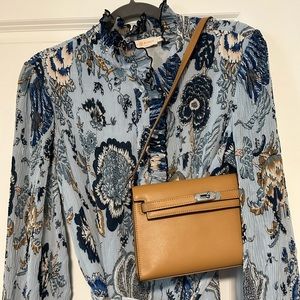 Shoulder leather bag Kelly style.